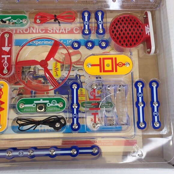 Elenco Snap Circuits Jr. SC-100 Electronics Exploration Kit Complete Clean Box - Picture 7 of 10